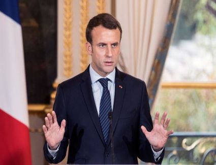 ذكرت وسائل إعلام محلية أن الرئيس الفرنسي إيمانويل ماكرون سيلتقي بقادة من النقابات العمالية 