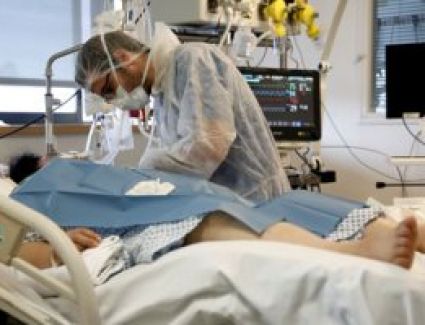 بدء تصنيع 200 ألف عبوة من عقار "كلوروكوين" لعلاج كورونا The start of the manufacture of 200,000 packages of "chloroquine" to treat corona patients