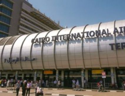 إلغاء الحجر الصحى للعائدين من الخارج واستبداله بالعزل المنزلى