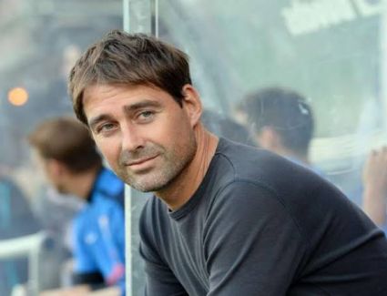 عاجل.. الأهلي يعلن تجديد عقد فايلر وموعد وصوله