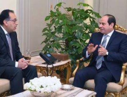 الرئيس يوجه الحكومة بتفعيل منظومة إدارة المخلفات البلدية الصلبة