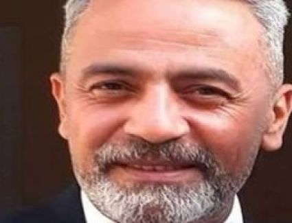 صبرى فواز: أنا وفريق عمل "إسود فاتح" بخير