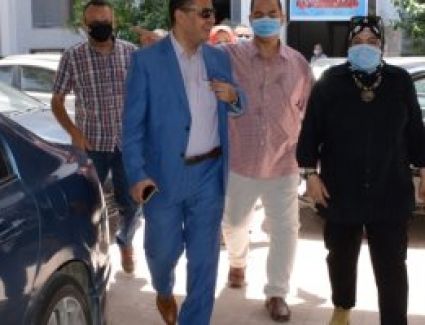 نائب رئيس جامعة أسيوط يتفقد أول أيام اختبارات القدرات بكلية التربية النوعية "صور"