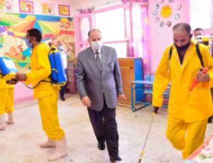 محافظ أسيوط يترأس حملة مكبرة لتطهير وتعقيم لجان انتخابات الشيوخ.«صور»