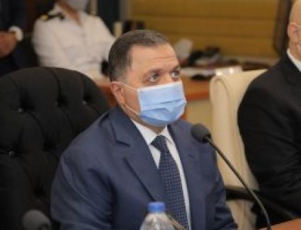 وزير الداخلية يتابع الإنتخابات من داخل غرفة العمليات