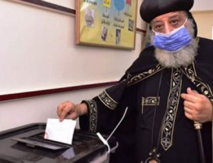 البابا تواضروس يشارك في إنتخابات مجلس الشيوخ