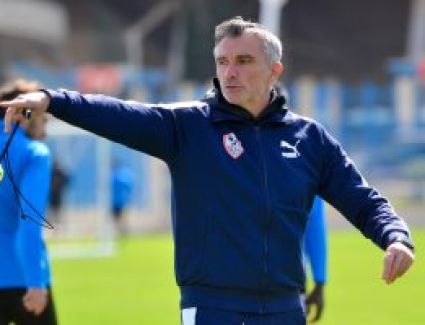 كارتيرون يرفض تعيين مدرب أحمال