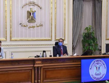 مدبولى: ندعم خطط الشركة لضخ استثمارات جديدة لها في مصر