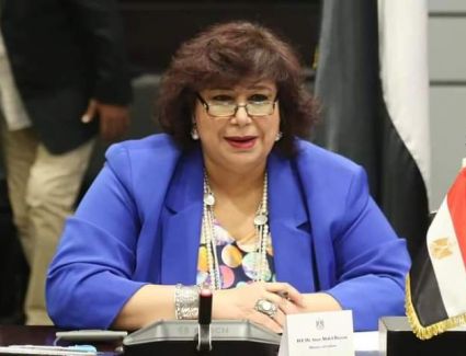 وزيرة الثقافة تسلم جوائز مسابقة الصوت الذهبى فى ختام نسختها الخامسة بمسرح الجمهورية