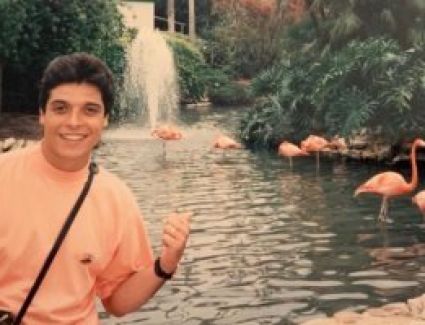 بنات عامر منيب يحتفلن بذكرى ميلاده: نفتقدك يا ملاكنا ونحن بحاجة إليك