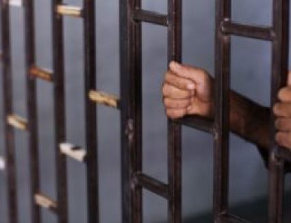 حبس المتهم بقتل ابن شقيقته بسبب لهو الأطفال فى أطفيح