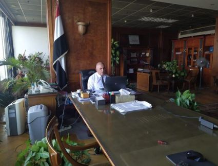 وزير الري : التنسيق الدائم والمستمر مع المحافظين والجهات المحلية وإتخاذ كافة الإجراءات الإحتياطية للتعامل مع إرتفاع مناسيب المياة بما لايؤثر على الأرواح والممتلكات الخاصة والعامة