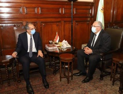 وزيرا الاتصالات وتكنولوجيا المعلومات والزراعة يبحثان استخدام تكنولوجيات الذكاء الاصطناعى فى تطوير قطاع الزراعة. ((صور))