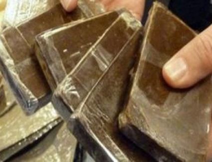 الداخلية تضبط 3 تجار مخدرات غسلوا 20 مليون جنيه بالعقارات