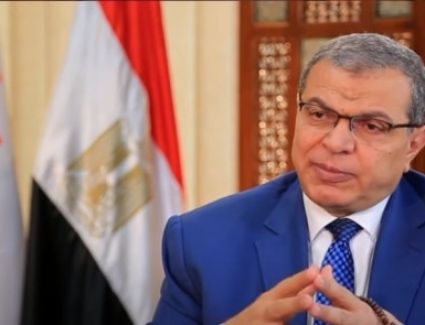 وزير القوى العاملة يعلن ان الوزارة تمكنت من توفير 2442 فرصة عمل 