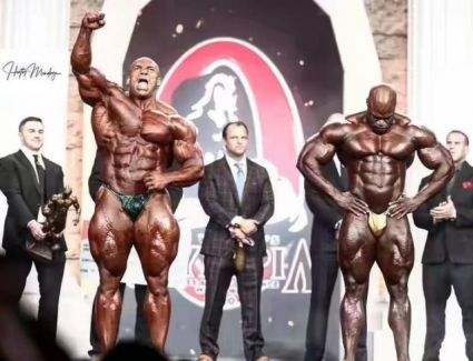 بيج رامي يحقق فوزا تاريخيا ببطولة مستر أولمبياد.. ويهدي فوزه للجماهير وكل محبيه