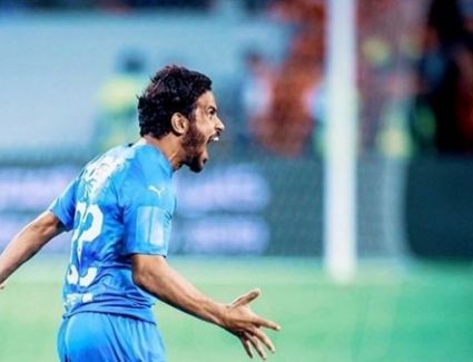 عبدالله جمعة يلعن سلبية مسحة كورونا الخاصة به اليوم