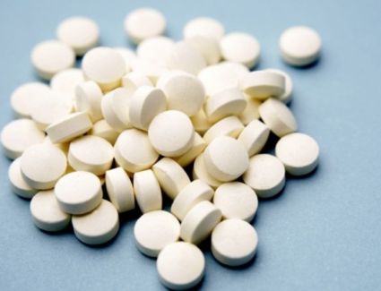 سيدة حاولت تهريب " ترامادول" لمسجون بوضعه في البصل