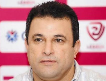 زي النهاردة.. بقذيفة أيمن منصور الزمالك يفوز علي الاهلي ويتوج بالسوبر الأفريقى 