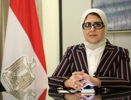 الصحة تعلن عن الانتهاء من تطعيم الفرق الطبية بلقاح كورونا