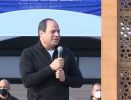 عائلات طلاب الكلية الحربية للرئيس السيسى: "إحنا وولادنا فداء مصر