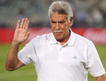 مصدر مقرب من حسن شحاتة: المعلم بحالة صحية جيدة ومتواجد بالمنزل