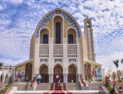 الكنيسة تصدر 12 توصية وإجراء للمشاركين في صلوات الجمعة العظيمة وعيد القيامة