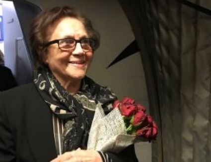 أيقونة الثورة الجزائرية جميلة بوحيرد تكسب معركتها مع فيروس كورونا