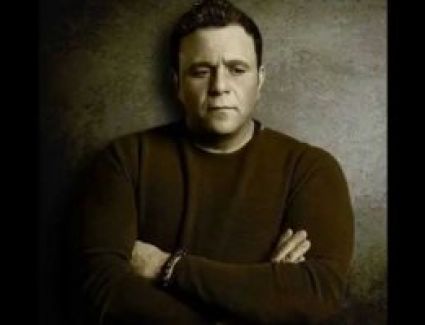 تشييع جنازة شقيق محمد فؤاد غدا من مسجد فاطمة الشربتلى