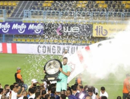 القلعة البيضاء تحصد نتاج انتصاراتها وتتسلم درع الدوري  