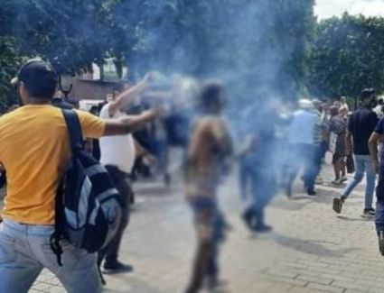 شاب تونسي يشعل النار في نفسه.