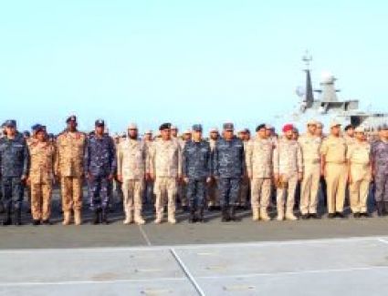 اختتام التدريب البحرى المشترك "الموج الأحمر" بمشاركة مصر و5 دول عربية