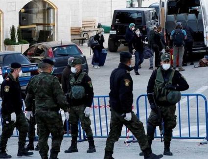 مقتل شرطي إسرائيلي وإصابة الأخر.. والشرطة الإسرائيلية تبحث عن أنفاق مشابهة لنفق سجن جلبوع 