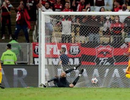 فلامنغو يحارب لبلوغ ليبرتادوريس