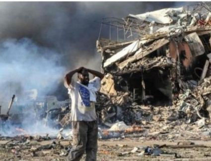 مصرع ٨ أشخاص وإصابة ٩ في إنفجار بالعاصمة الصومالية