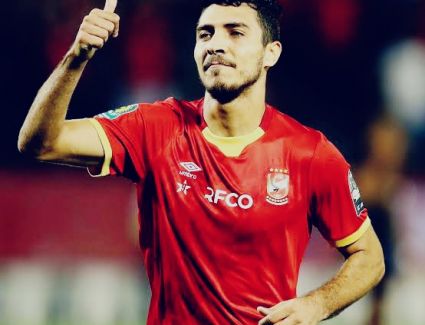 محمد شريف يعلن عن هدف ينهى العقم التهديفى مع الأهلى بعد 3 مباريات