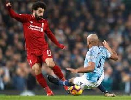 بعد طرد بولي أمام سيتي.. جماهير ليفربول غاضبة بسبب تشابه "كرة صلاح"