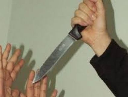 ام مريضه نفسيه تقتل اطفالها "بسكين"