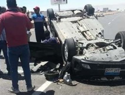 إصابة خمسة أشخاص في حادث إنقلاب سيارة ملاكي بأسوان.. اعرف التفاصيل 