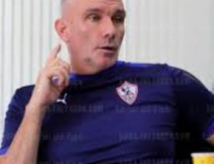 كارتيرون " المارد الأحمر هو المرشح للفوز في القمة "