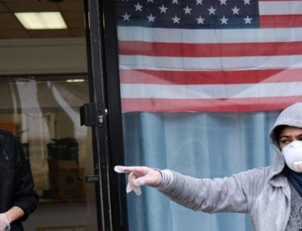 المشككون في لقاح كورونا داخل اجتماع مع الرئيس