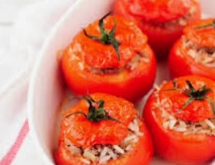 طريقة عمل محشي الطماطم بالأرز 