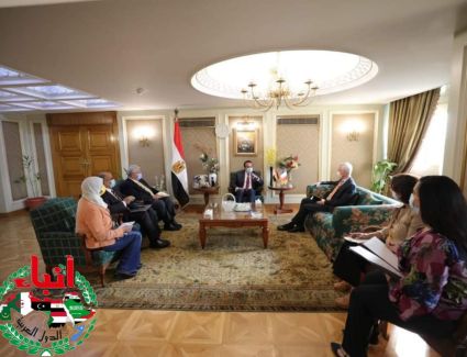 وزير التعليم العالي يستقبل السفير الفرنسي بالقاهرة لبحث آفاق التعاون العلمي بين مصر وفرنسا