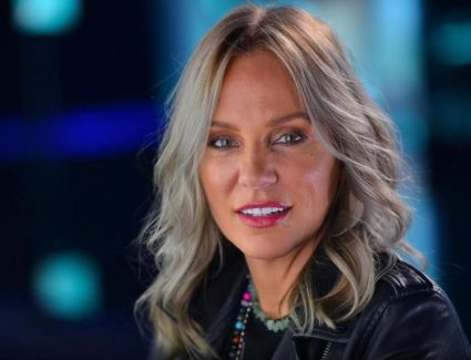 سفارة صربيا تكرم شيرين رضا لحرصها على حماية الحيوانات.. اعرف التفاصيل