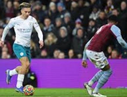 مانشيستر سيتي يفوز على أستون فيلا بثنائية 