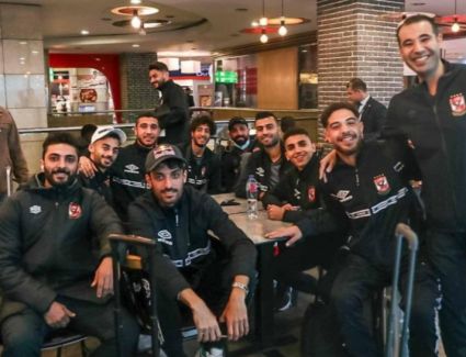 انضمام اللاعبين الدوليين لمعسكر المارد الأحمر في الدوحة استعداداً للسوبر الأفريقي 