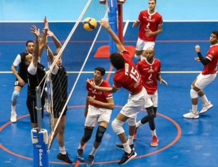 رجال الكرة الطائرة المارد الأحمر يحققوا الفوز على الإعلاميين 