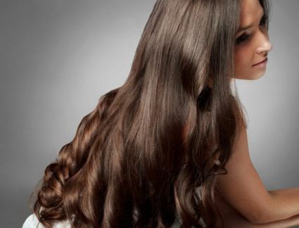 لشعر صحي؛ لك أهم الأطعمة التي تساعد على نمو الشعر وزيادة كثافته.. تعرفي عليهم