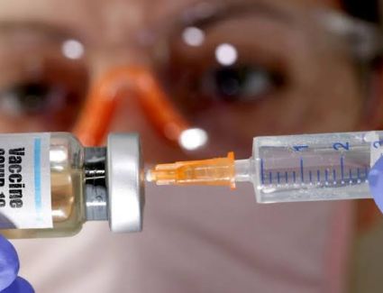 الصحة: متحور أوميكرون سيكون السائد خلال العام الجديد