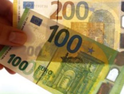 تباين سعر اليورو في البنوك المصرية اليوم 